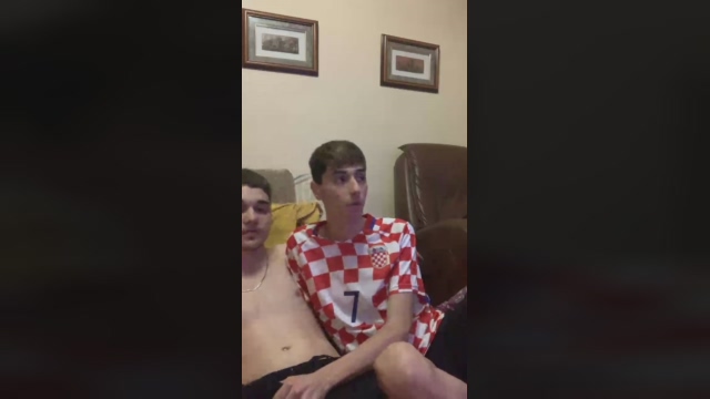 Teencouplegay  05-01-2022